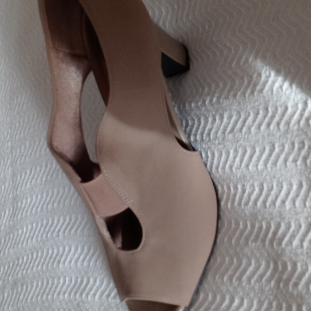 Women shoes